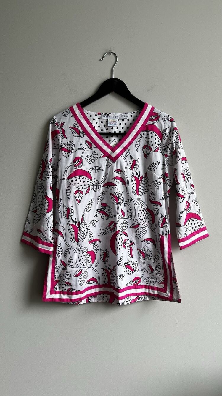 Gretchen Scott Designs Top NWT White Black Pink V-neck Tunic Top Medium Floral